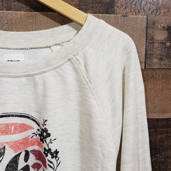 True Craft NWT '76 explore more graphic crewneck sweatshirt woman's size 2XL - Picture 5 of 12